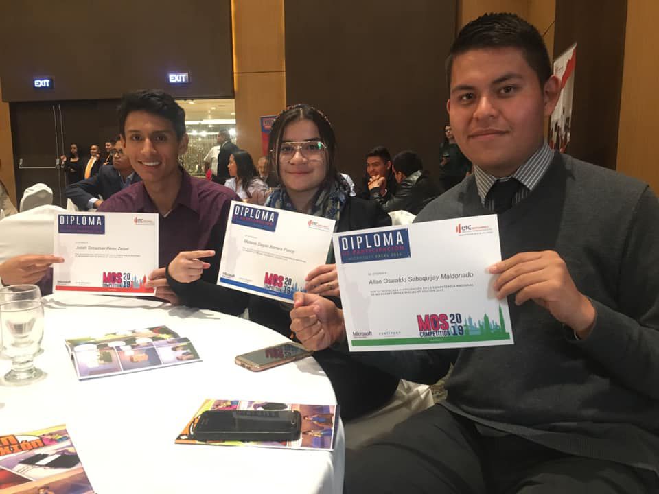 Texto de Odoo y bloque de imagen